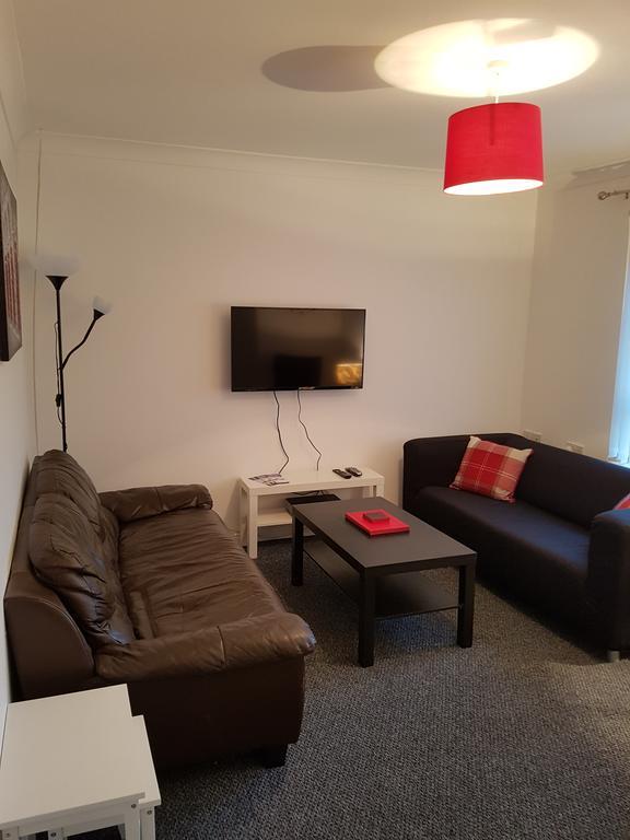 Bathgate Contractor And Business Apartment Eksteriør bilde